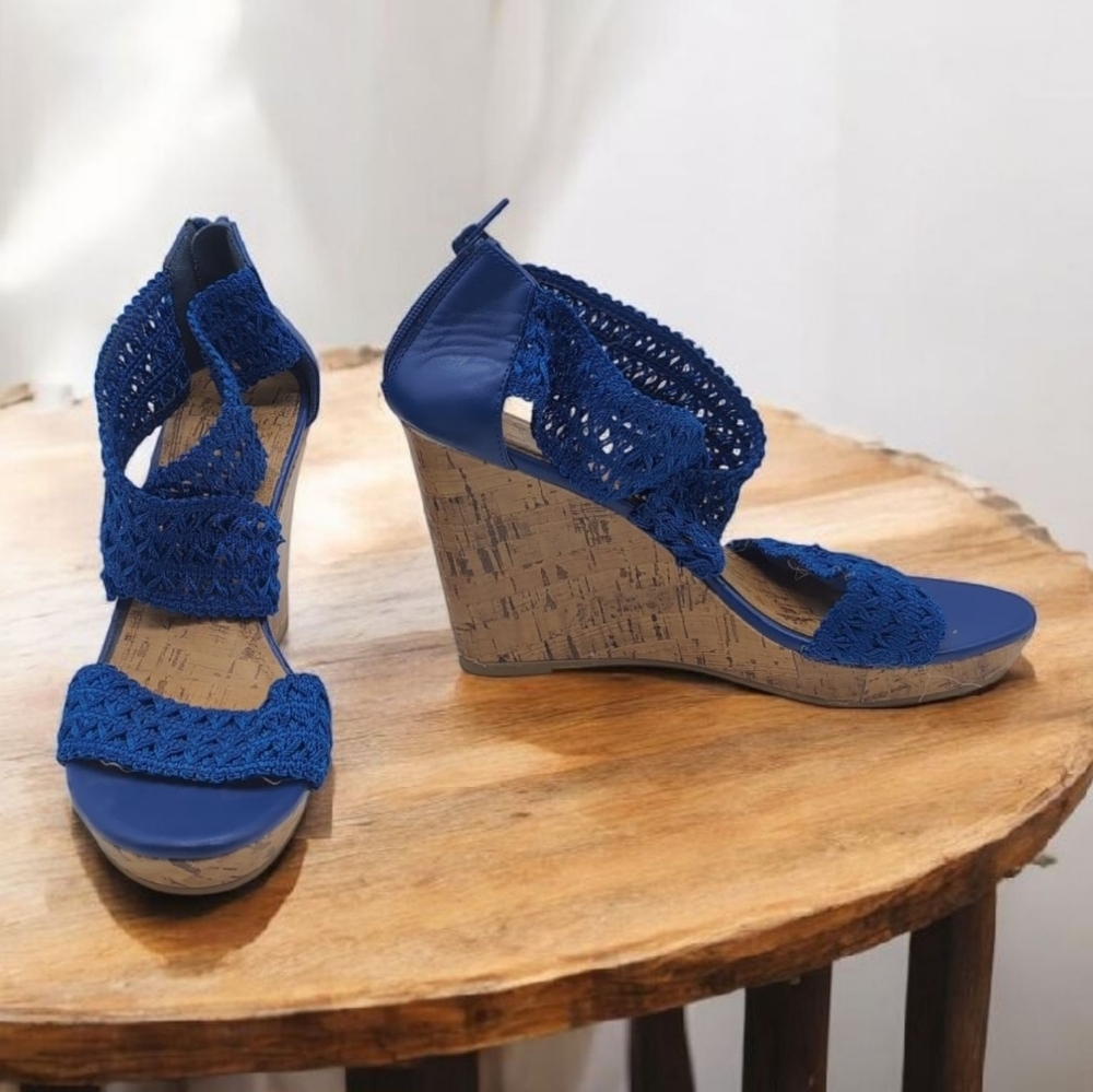 Impo Royal Blue Crochet Wedge Sandals Sz 10.5